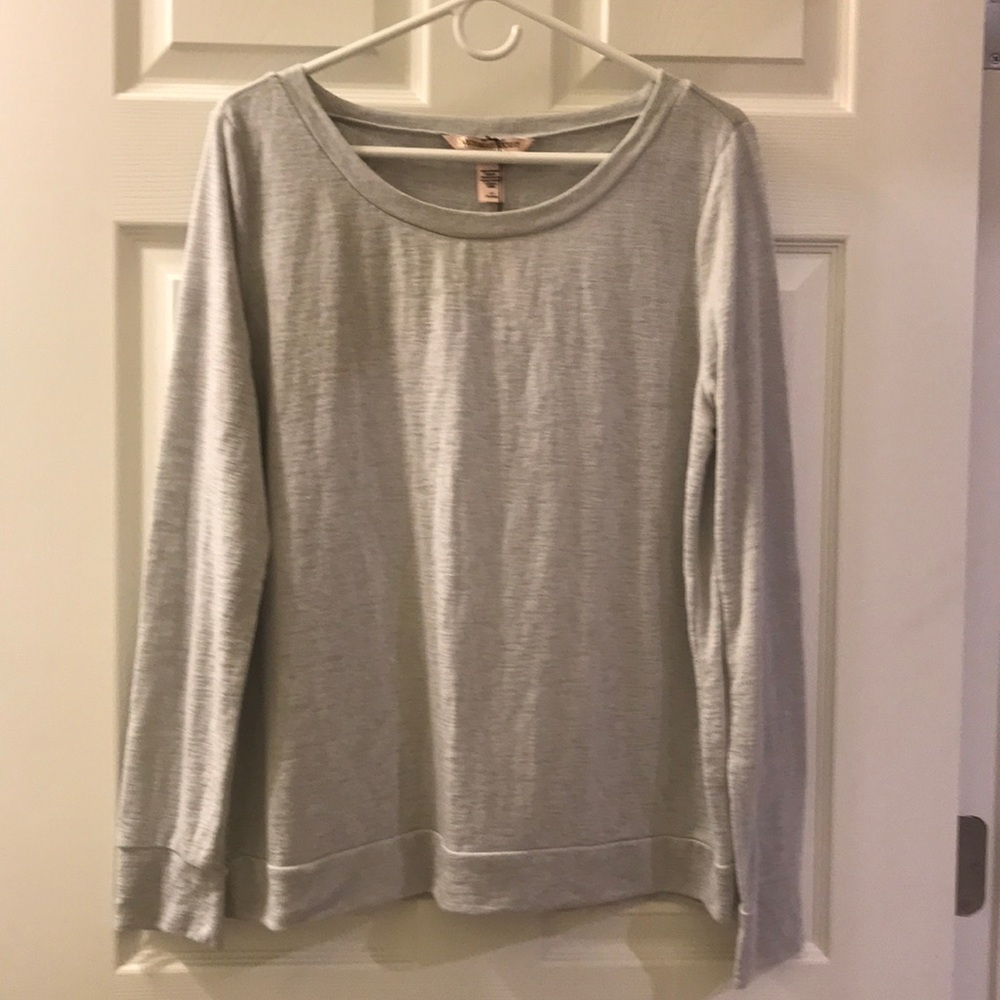 💖Top Only💖 Victoria’s Secret Pajama Sleep Top
